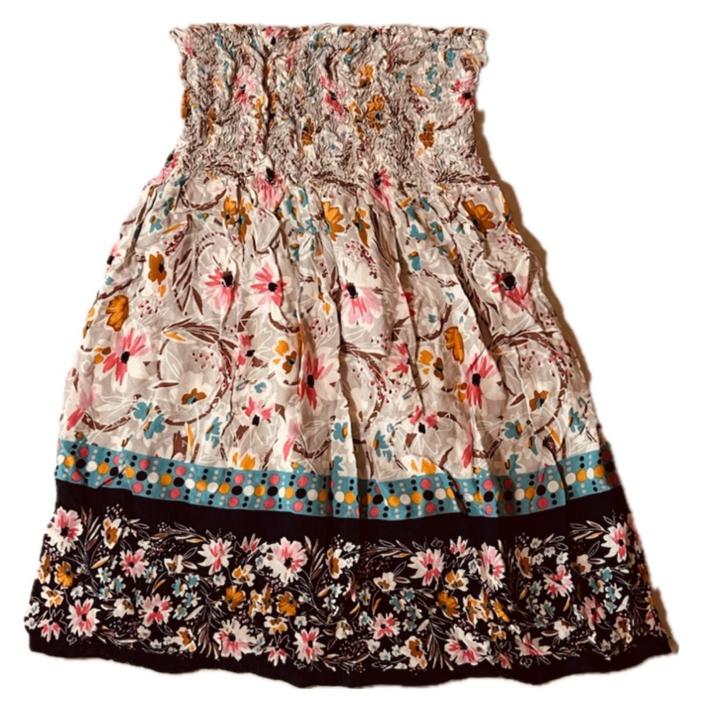 Floral Burst Smocked Strapless summer Top Size Small‎ Forever 21 NWOT
